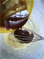 浓情巧克力蛋糕的做法(甜品)