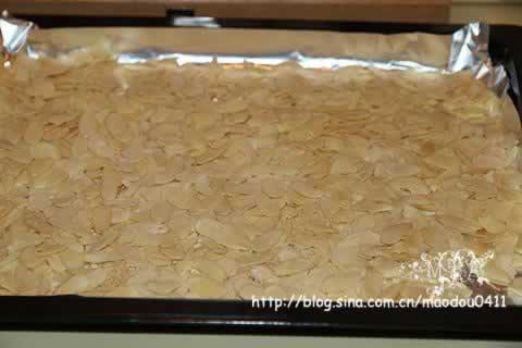 杏仁焦糖酥饼的做法(零食-酥香醉人的下午茶小点)