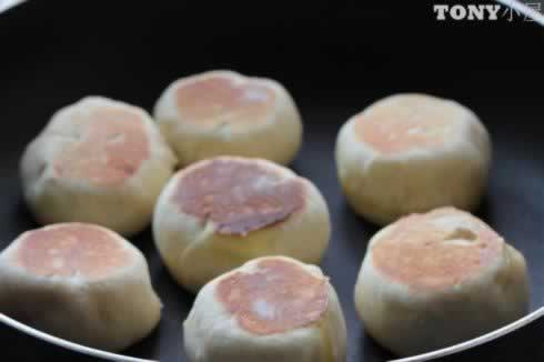 平底锅红豆小餐包的做法