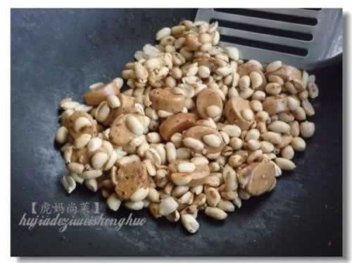 自制椰味花生糖的做法(零食)