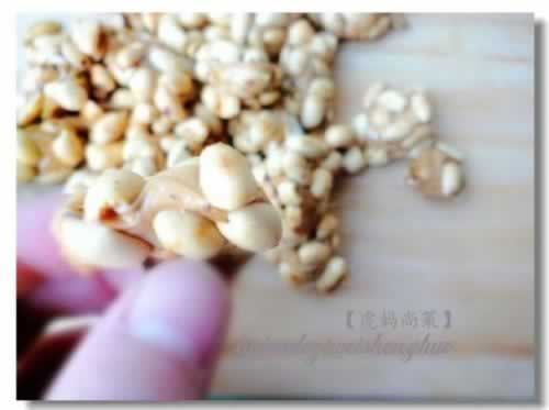 自制椰味花生糖的做法(零食)