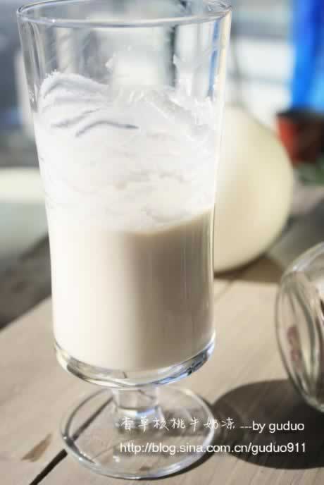 香草核桃牛奶冻的做法(甜品-补脑又美味)