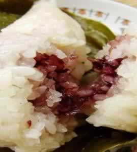 蓝莓糯米粽的做法图解 怎么做蓝莓糯米粽的做法