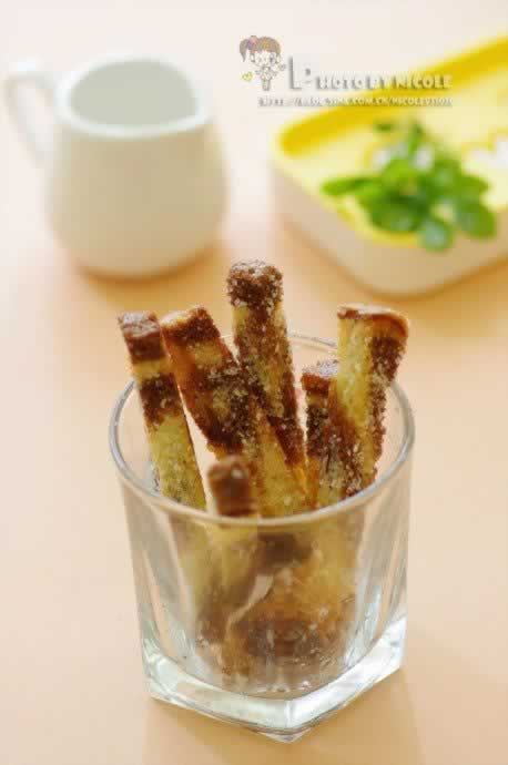 �Բ�������˾����������С��ʳ���ף�