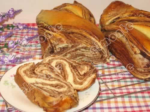 巧克力扭纹面包的做法(早餐菜谱)