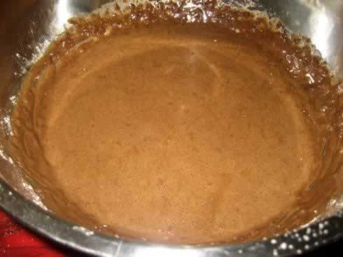 香浓的巧克力戚风蛋糕的做法(早餐菜谱)