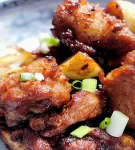 蒜香柠檬蜜汁骨的做法图解 怎么做蒜香柠檬蜜汁骨的做法