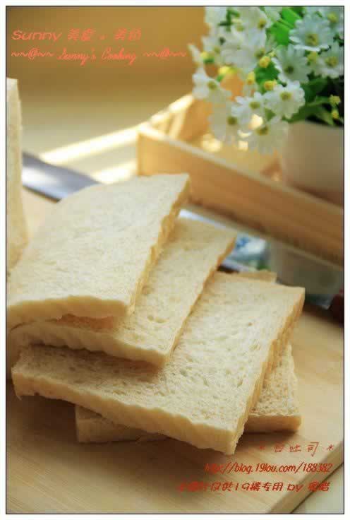 经典白土司的做法(早餐菜谱)
