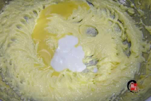 巧克力酸奶蛋糕的做法(早餐菜谱)