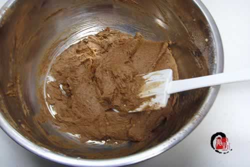 巧克力酸奶蛋糕的做法(早餐菜谱)