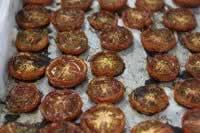 蟹肉牛油果番茄沙拉的做法(自制腌干西红柿)