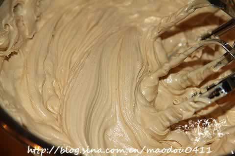 花生奶油蛋糕卷的做法(早餐菜谱)