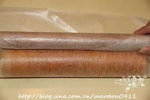 花生奶油蛋糕卷的做法(早餐菜谱)