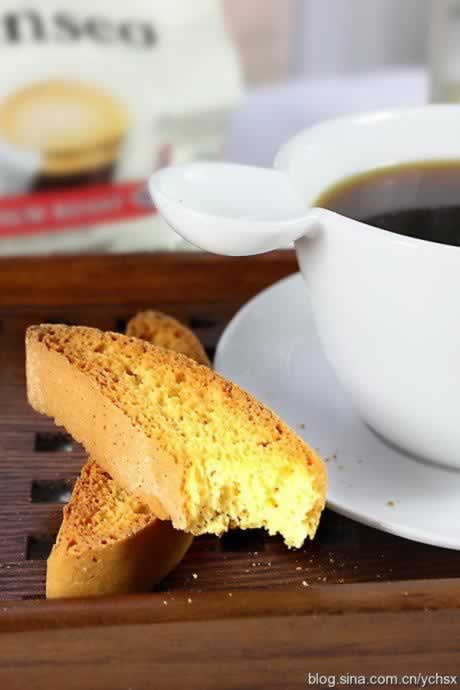 杏仁脆饼Lenox Almond Biscotti的做法(早餐菜谱)