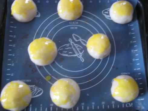 红豆酥的做法(自制中秋月饼)