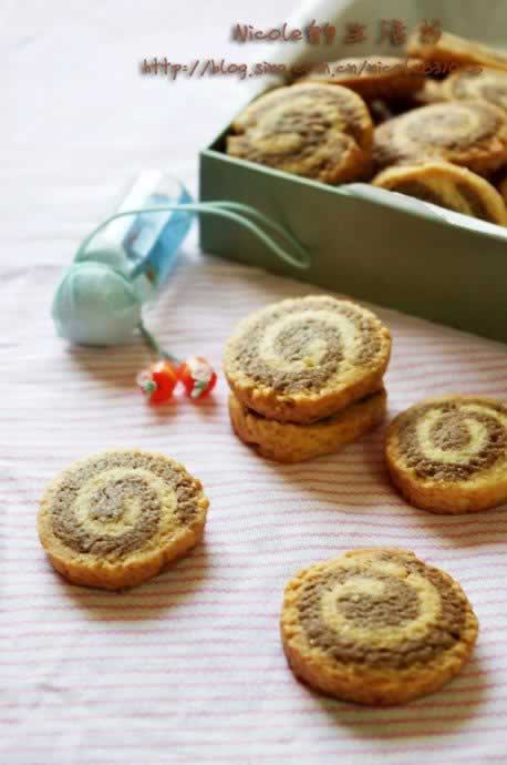 �ɿ�˫ɫ�����ֵ����������Ʊ��ɣ�