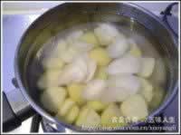 奶香百合栗蓉羹的做法(时令养生老少皆宜)