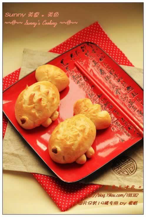 金鱼豆沙面包的做法(早餐菜谱)