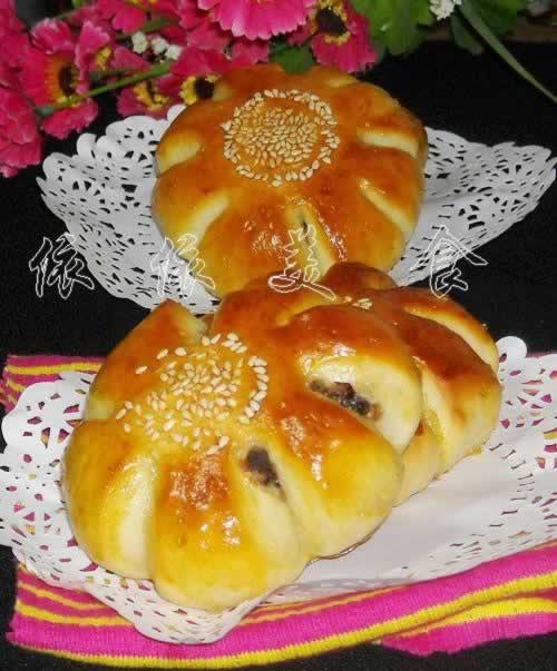 经典豆沙面包的做法(早餐菜谱-中种法)