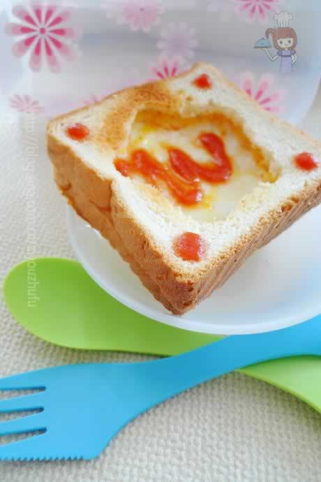 加蛋吐司的做法(早餐菜谱)