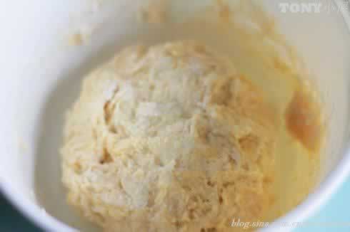 正宗土司的做法(早餐菜谱-不用面包机不用揉面)