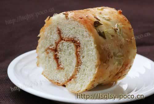 鲔鱼松面包卷的做法(早餐菜谱)