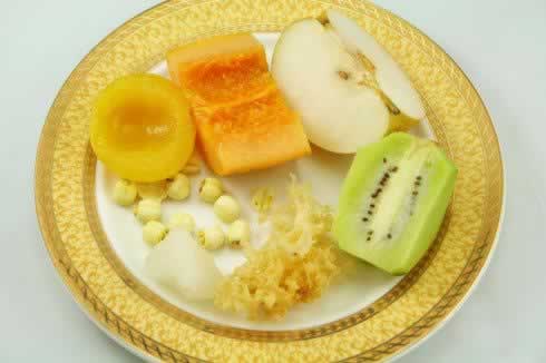 �����ѵ��������峯���ŷ���һ�����Ʒ��