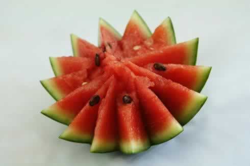 �����ѵ��������峯���ŷ���һ�����Ʒ��