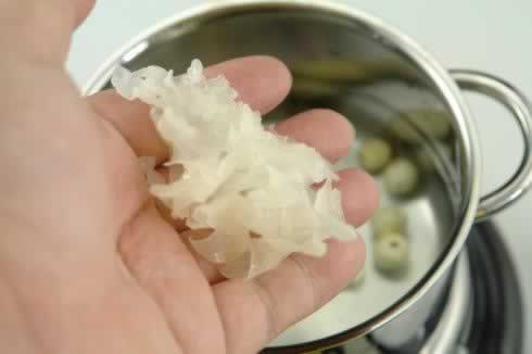 �����ѵ��������峯���ŷ���һ�����Ʒ��