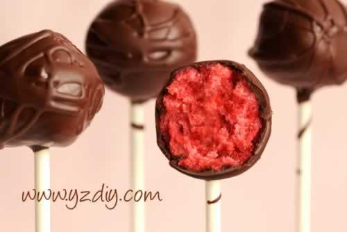 ��ɫ������ɿ������������������������-Red Velvet Cake Balls��