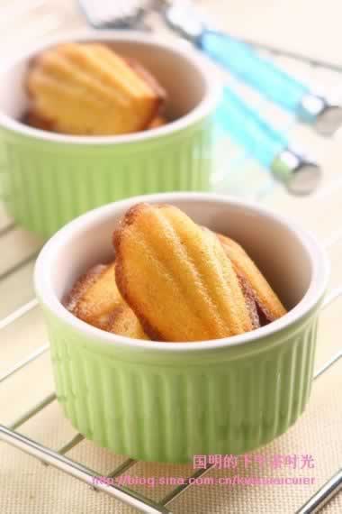 玛德琳贝壳蛋糕的做法(法式小甜点菜谱)