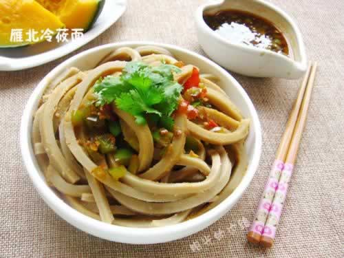 雁北冷莜面的做法(西北地区最家常的特色面食菜谱)