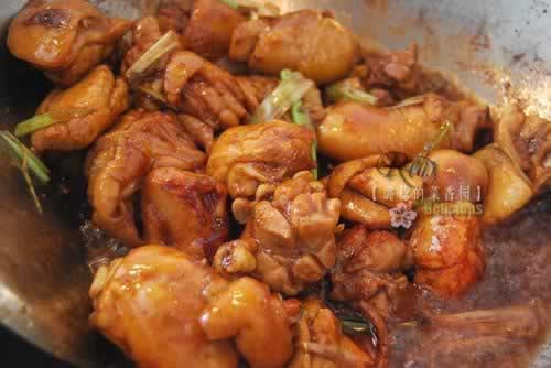 �żҽ�Ұ�����ռ����������������˲��ף�