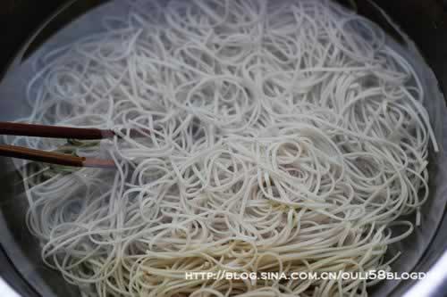 �ҳ����ӵ�������ը��ƬVS�Ѷ���VS���������ף�