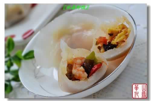 ˮ��Ϻ�ȵ��������㶫��¥����׷����һ����ʽ������ף�