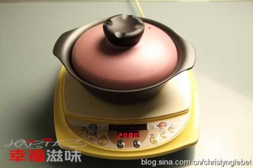 腊味煲仔饭的做法(川味香肠版菜谱)