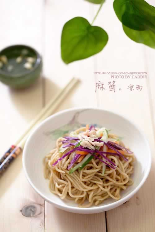 �齴������������ļ����ף�