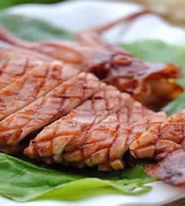 烤箱烤鱿鱼_烤箱烤鱿鱼的做法_烤箱烤鱿鱼怎么做的做法