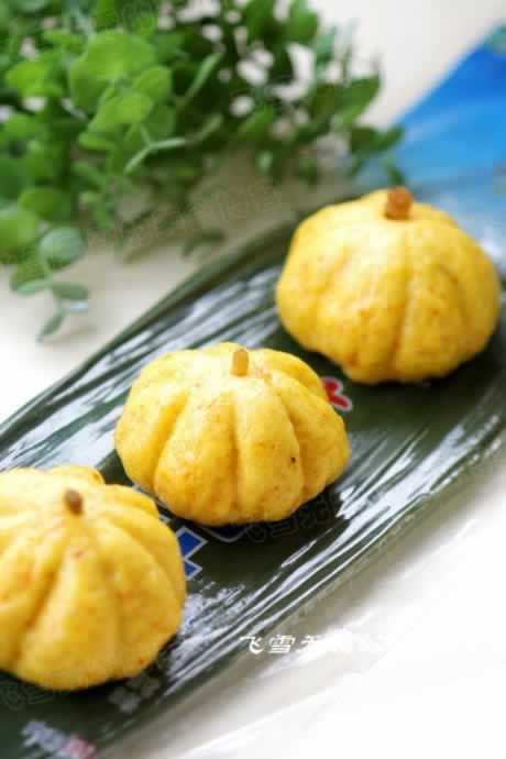 南瓜豆沙包的做法(早餐菜谱)