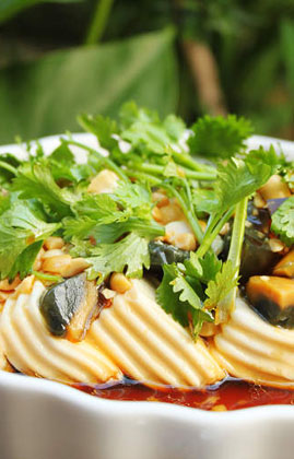 皮蛋拌豆腐的做法 皮蛋拌豆腐的做法