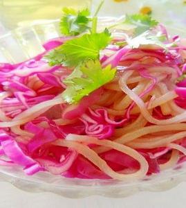 紫甘蓝拌粉条_紫甘蓝拌粉条的做法_紫甘蓝拌粉条怎么做的做法