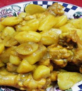 咖喱土豆鸡翅_咖喱土豆鸡翅的做法_咖喱土豆鸡翅怎么做的做法