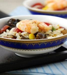 酱鲜虾什锦炒饭_酱鲜虾什锦炒饭的做法_酱鲜虾什锦炒饭怎么做的做法