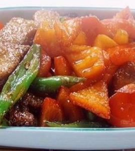 双椒炒肉块_双椒炒肉块的做法_双椒炒肉块怎么做的做法