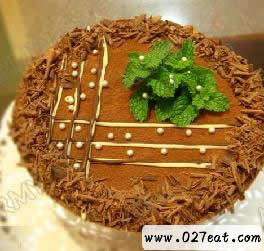 巧克力慕斯蛋糕的做法 巧克力慕斯蛋糕的做法