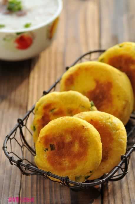 �������ͷ��ʹ����Ϲϱ�����������Ͳ��ף�