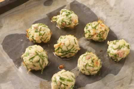 烤鸡肉丸子的做法(荤菜菜谱)