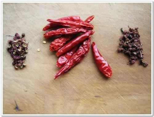 红油鸡腿的做法(凉菜菜谱)