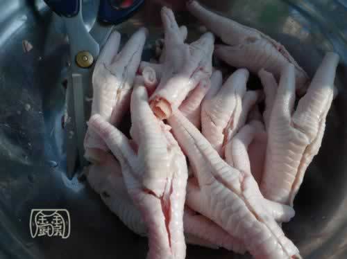 凉拌去骨凤爪的做法(荤菜菜谱)