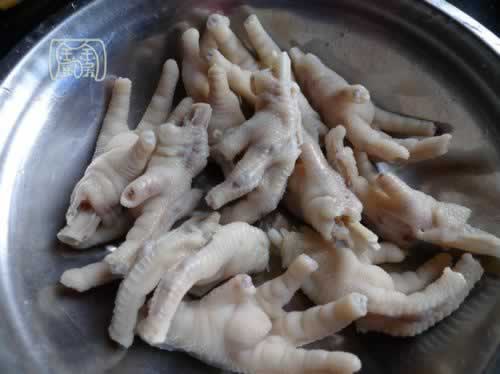 凉拌去骨凤爪的做法(荤菜菜谱)